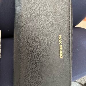 Max Studio Black Women's Wallet